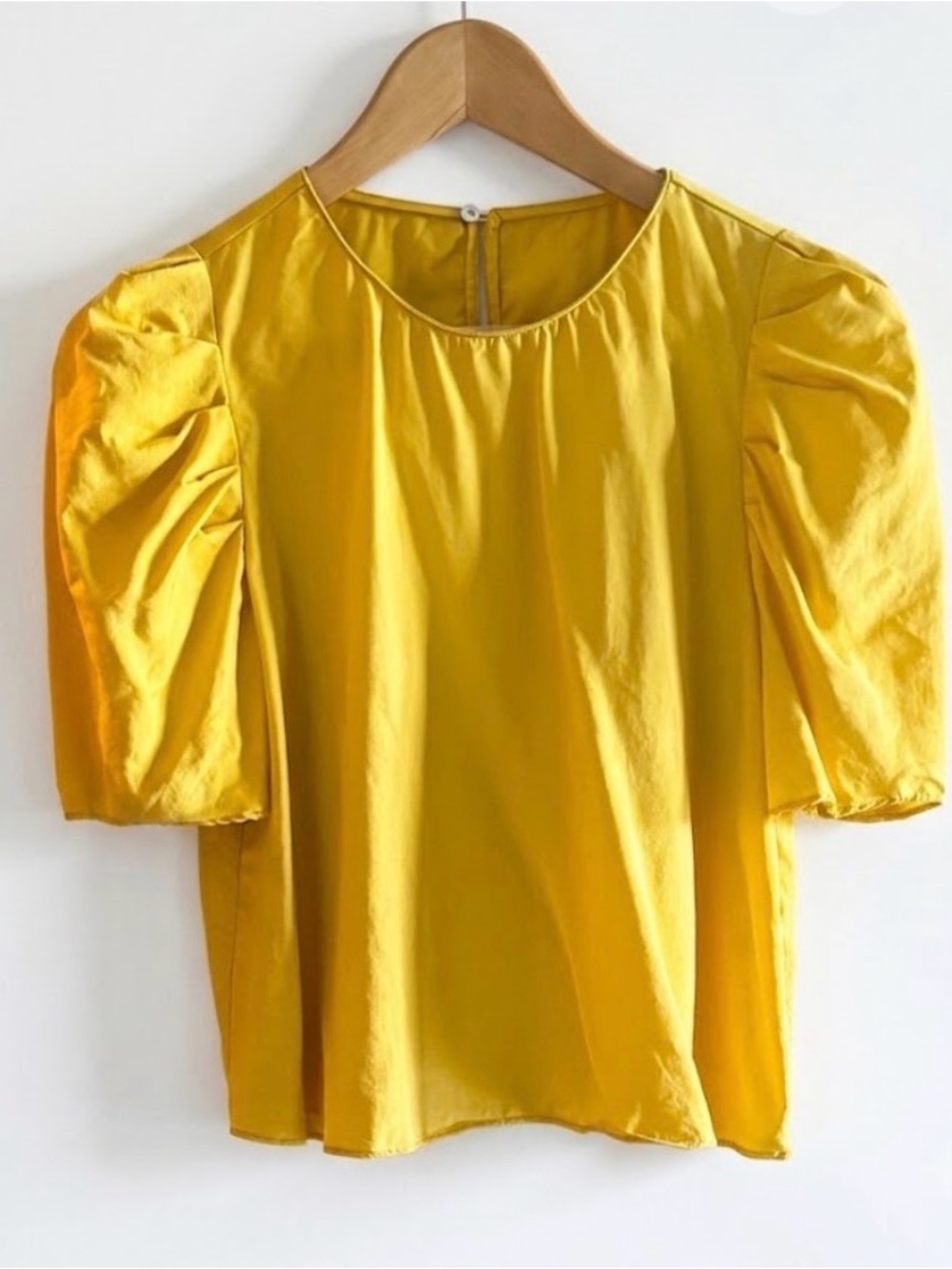 Forever 21 Yellow Puff Sleeve Blouse